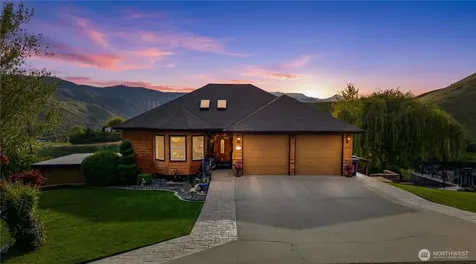 3870 Sunridge Lane Wenatchee WA 98801