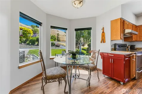 3870 Sunridge Lane Wenatchee WA 98801