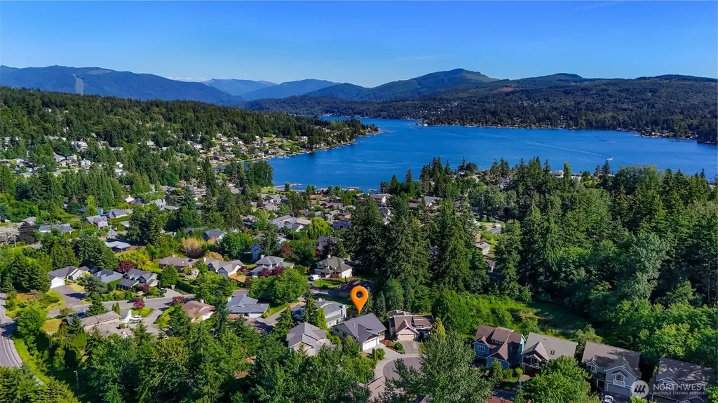 4224 Springland Lane Bellingham WA 98226
