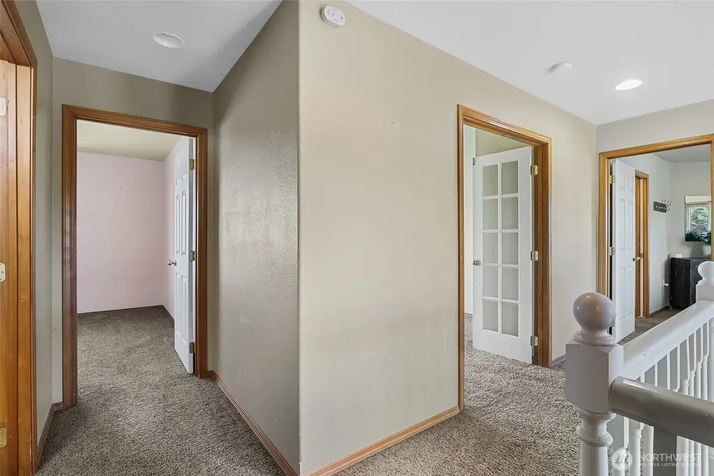 5621 Road J.4 NE Moses Lake WA 98837