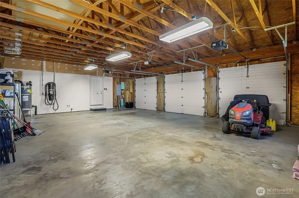 5621 Road J.4 NE Moses Lake WA 98837