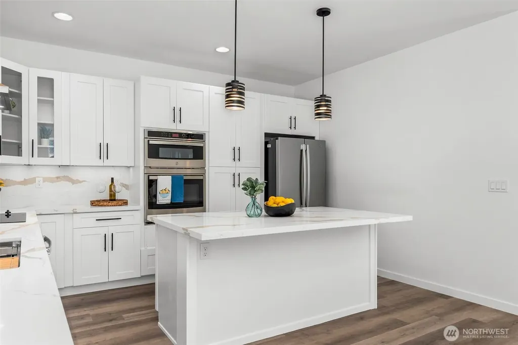 21 E Country Club Drive N Union WA 98592