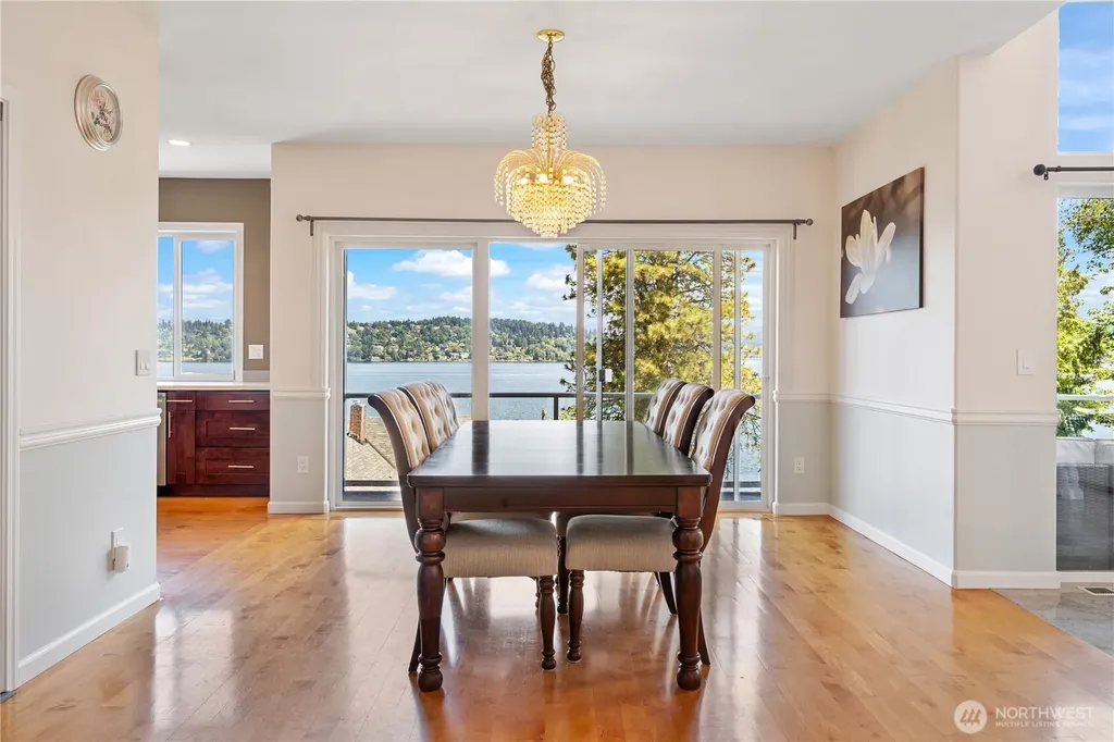 9844 Arrowsmith Avenue S Seattle WA 98118