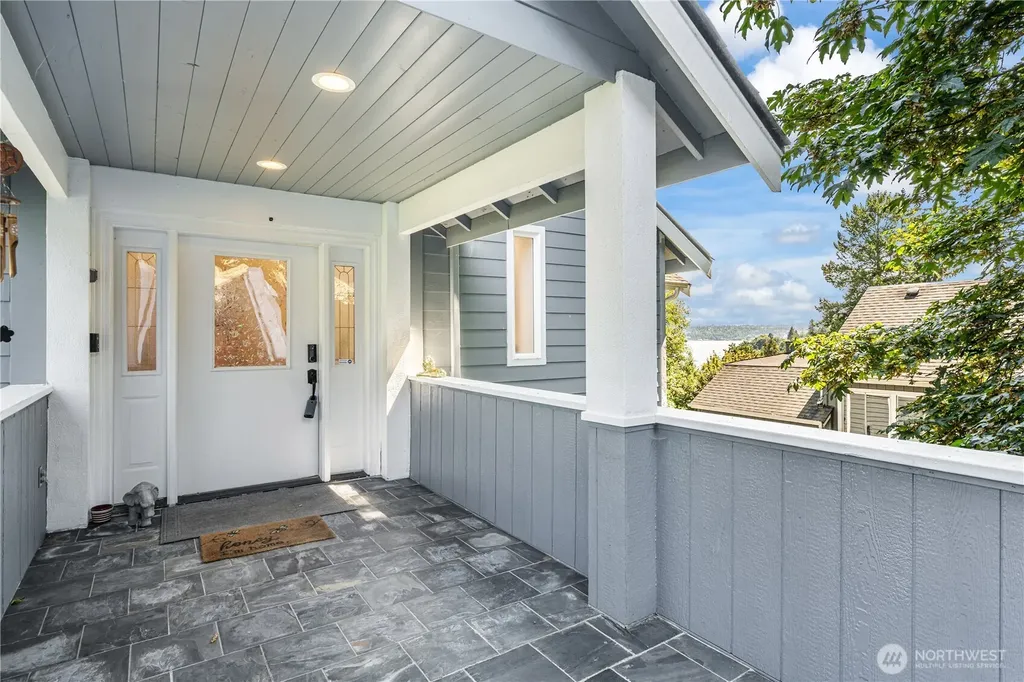 9844 Arrowsmith Avenue S Seattle WA 98118