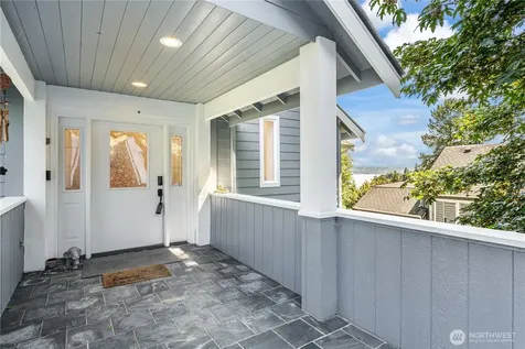 9844 Arrowsmith Avenue S Seattle WA 98118
