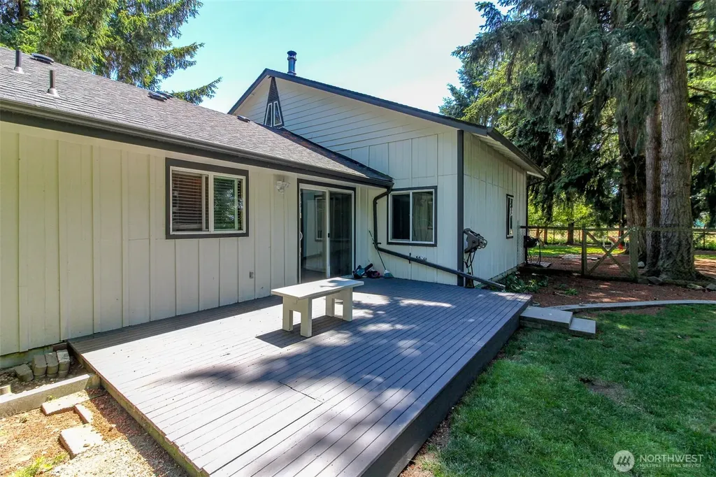 12524 Bingham Avenue E Tacoma WA 98446