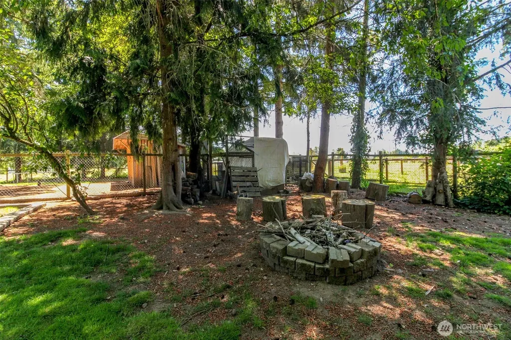 12524 Bingham Avenue E Tacoma WA 98446