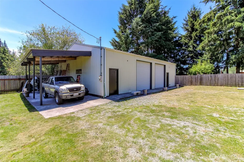 12524 Bingham Avenue E Tacoma WA 98446
