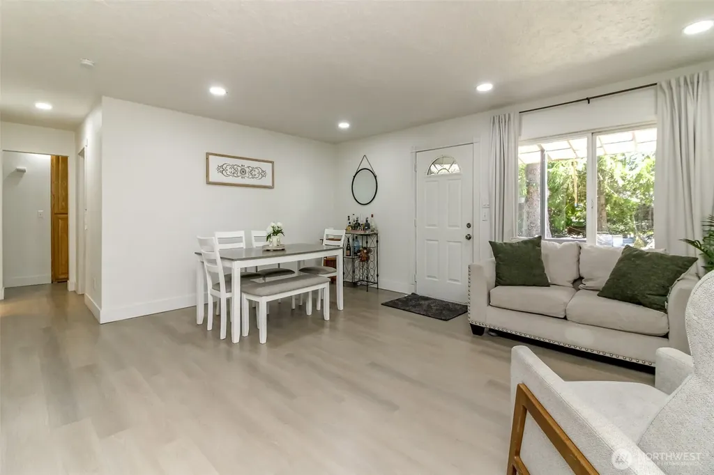 12524 Bingham Avenue E Tacoma WA 98446