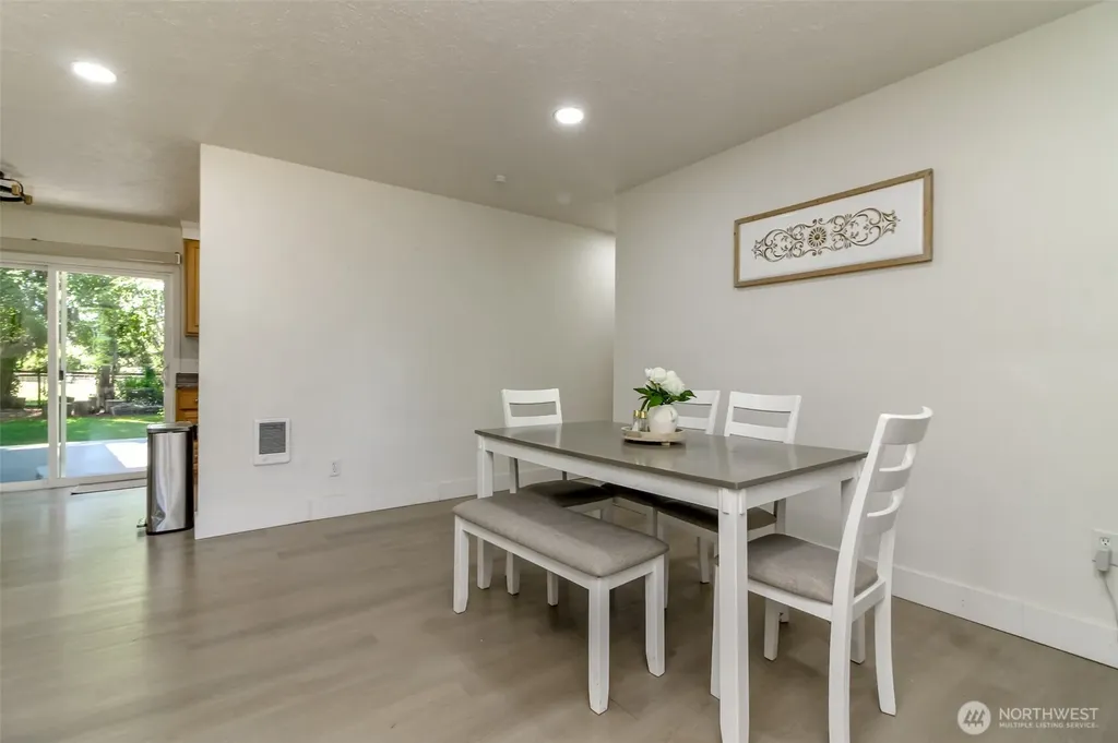 12524 Bingham Avenue E Tacoma WA 98446