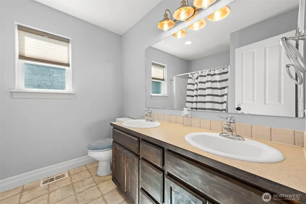 1026 Pinehurst Street Fircrest WA 98466