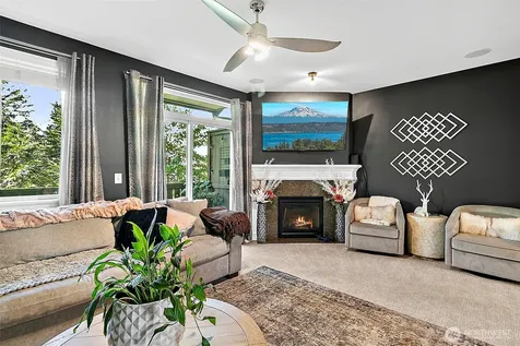 4600 NE 3rd Lane Renton WA 98059