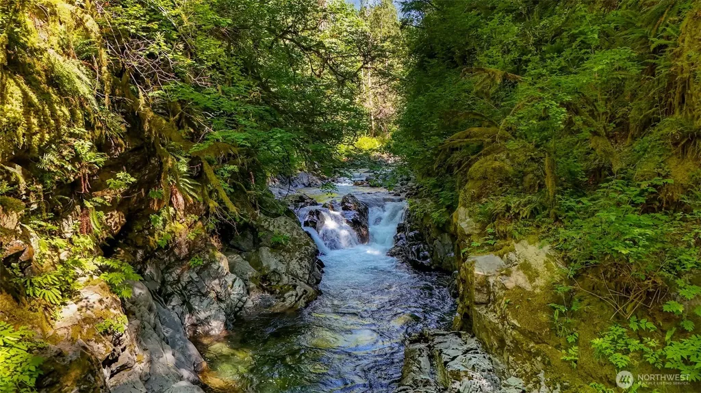 42215 May Creek Road Gold Bar WA 98251