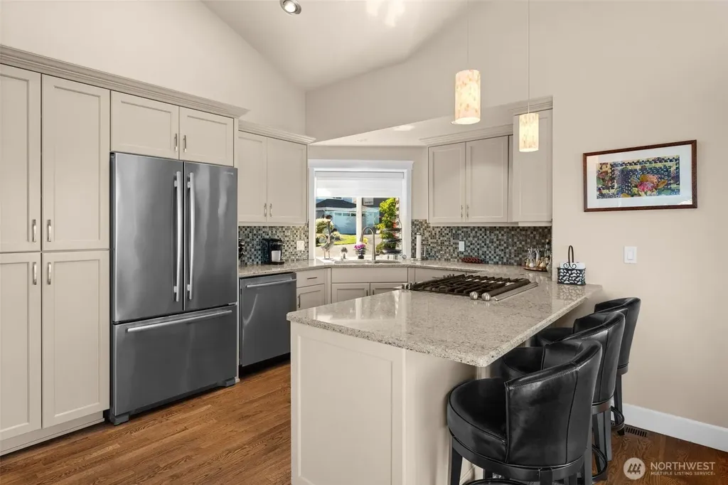 6744 Port Lane Gig Harbor WA 98335