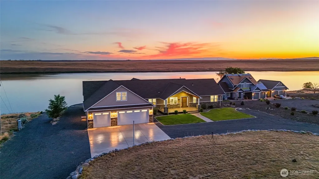 7328 Stonecrest Road NE Moses Lake WA 98837