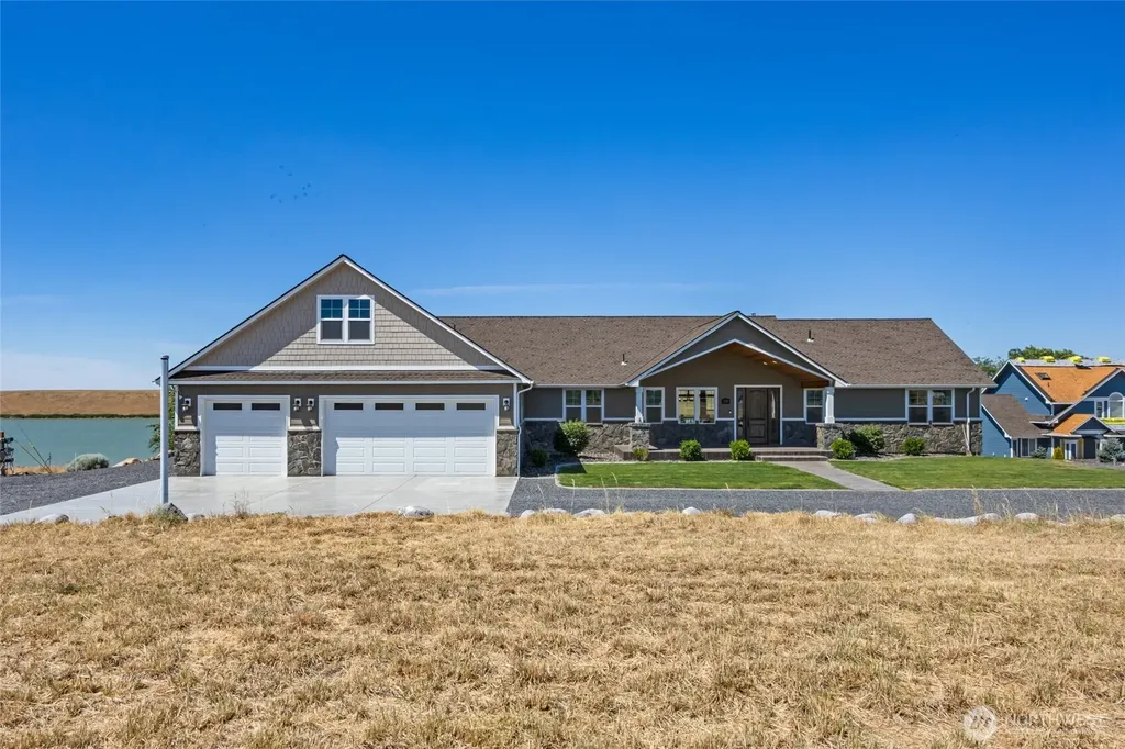 7328 Stonecrest Road NE Moses Lake WA 98837