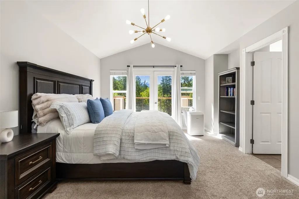 13504 Spiketon Road E Buckley WA 98321