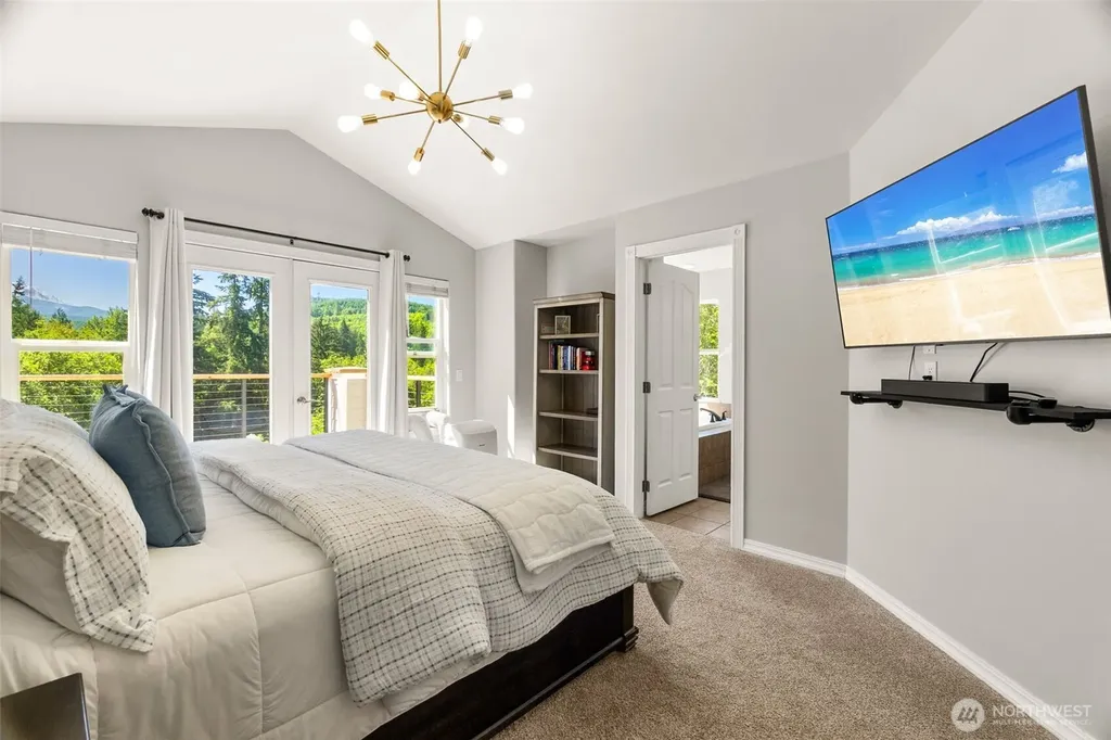 13504 Spiketon Road E Buckley WA 98321