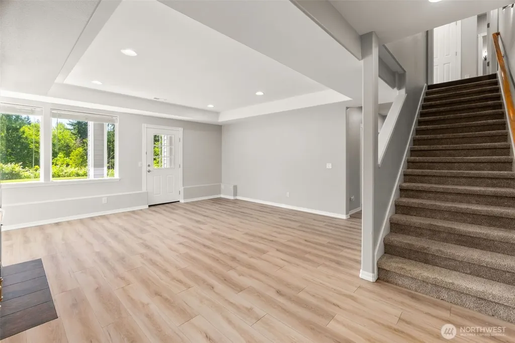 13504 Spiketon Road E Buckley WA 98321