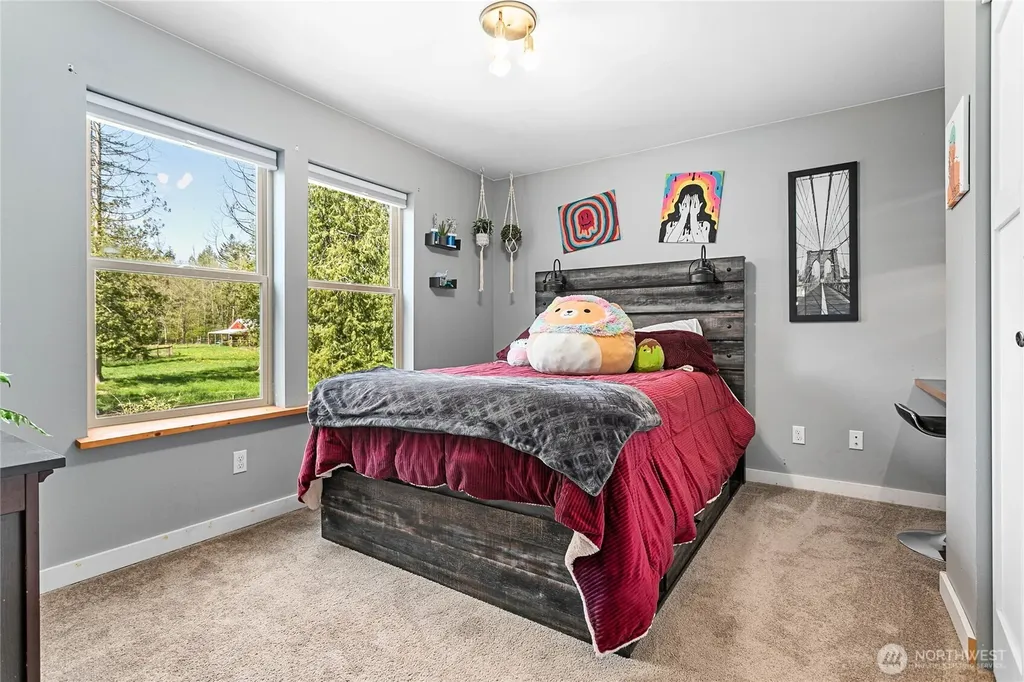 2389 W 95th Terrace Blaine WA 98230