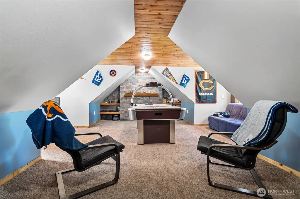 2389 W 95th Terrace Blaine WA 98230