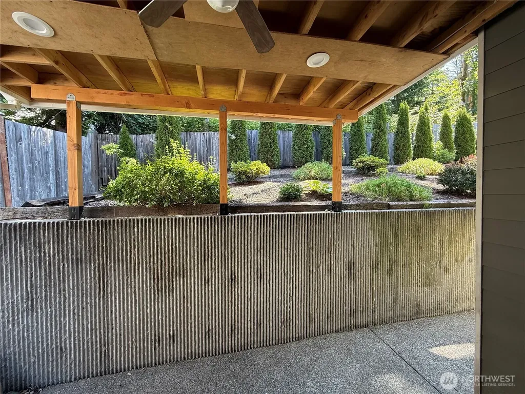 19824 83rd Place NE Kenmore WA 98028