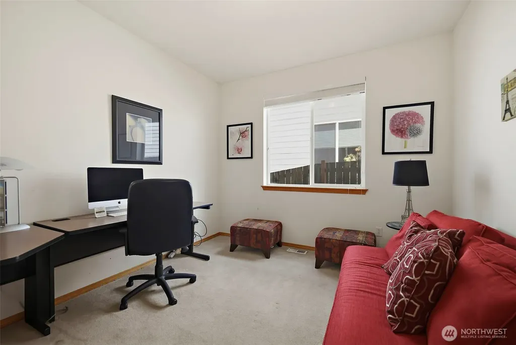 19824 83rd Place NE Kenmore WA 98028