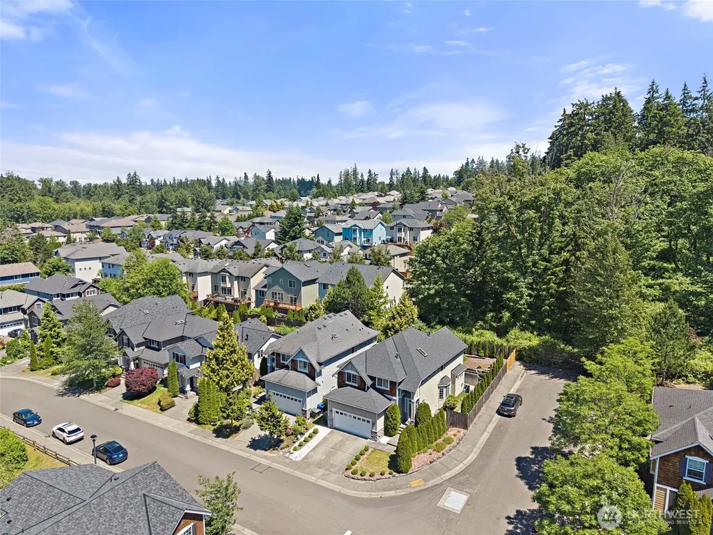 19824 83rd Place NE Kenmore WA 98028