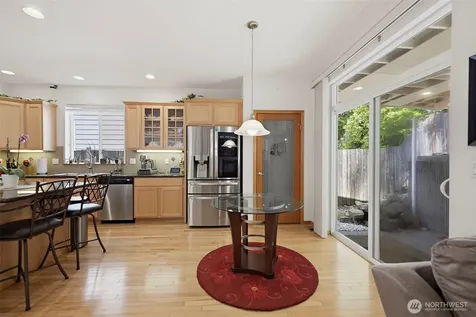 19824 83rd Place NE Kenmore WA 98028