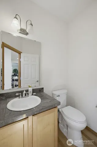 19824 83rd Place NE Kenmore WA 98028