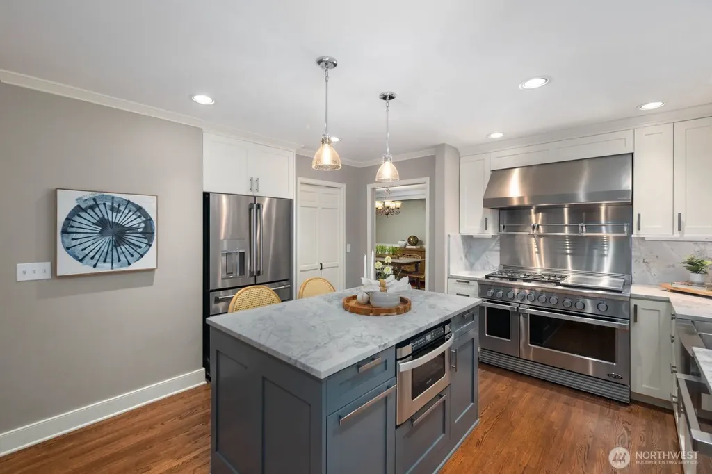 21603 NE 22nd Court Sammamish WA 98074