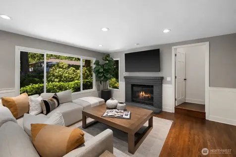21603 NE 22nd Court Sammamish WA 98074