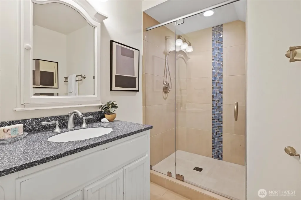13133 Holmes Point Drive NE Kirkland WA 98034
