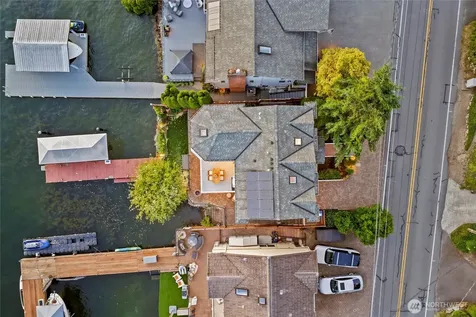 13133 Holmes Point Drive NE Kirkland WA 98034