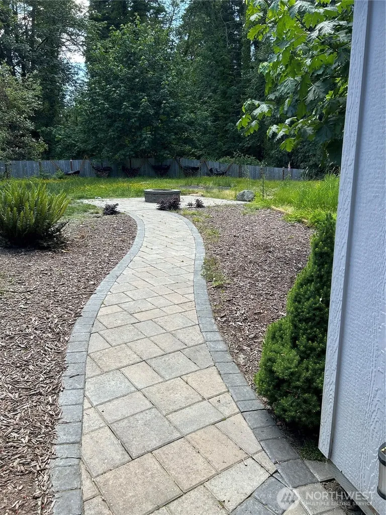 2717 264th Court NE Redmond WA 98053