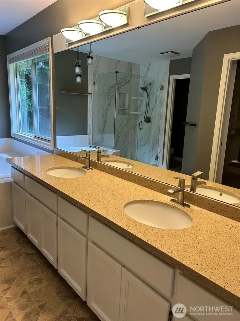 2717 264th Court NE Redmond WA 98053