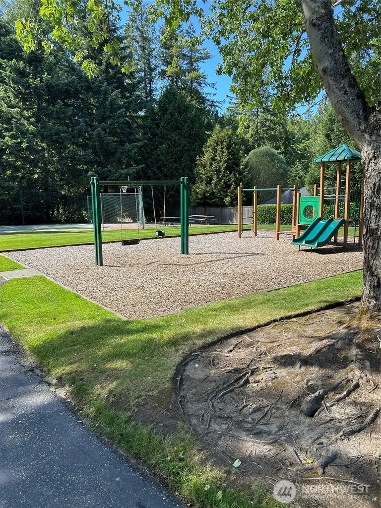 2717 264th Court NE Redmond WA 98053