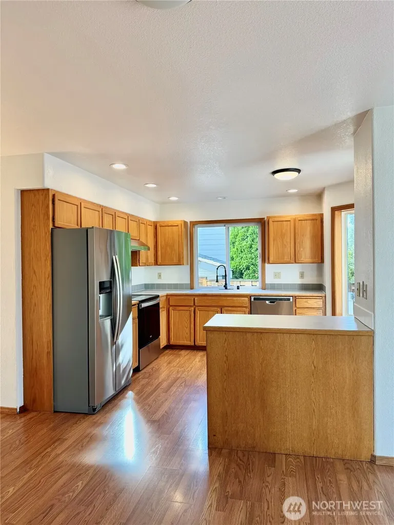 1326 Mcleod Road Bellingham WA 98226