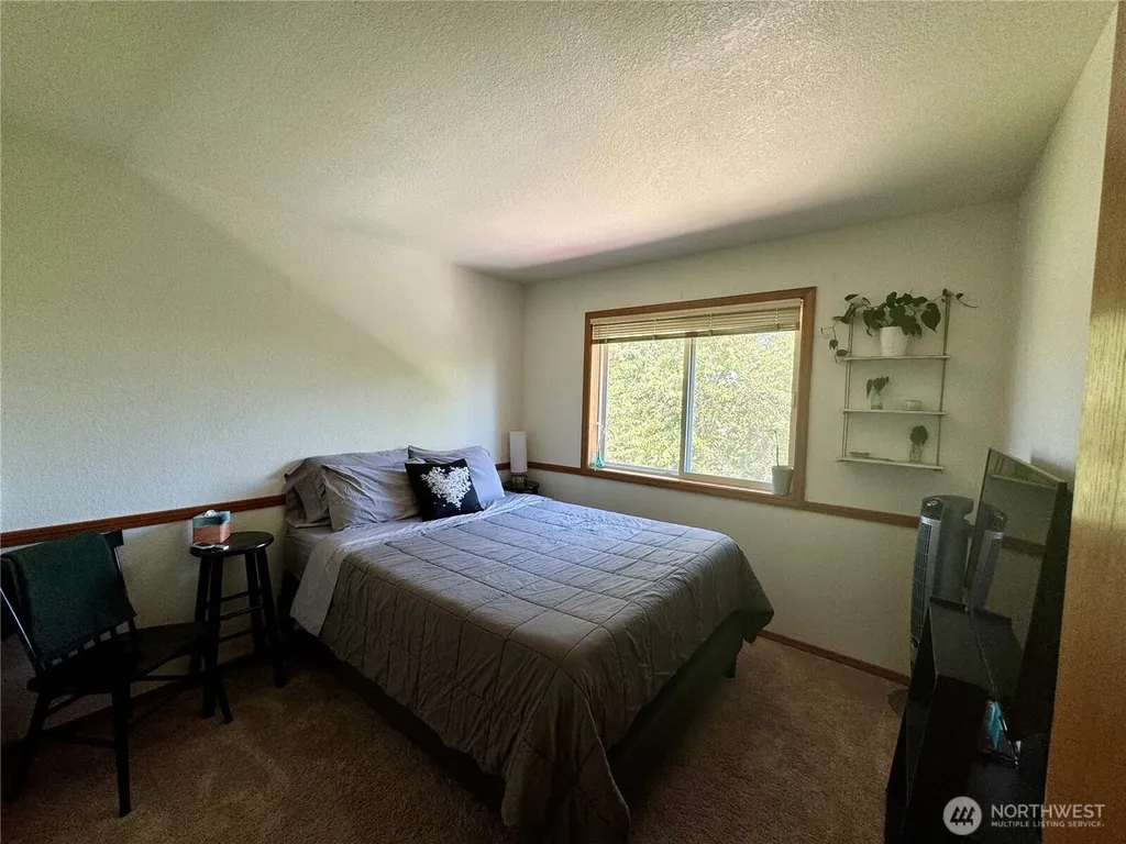 1326 Mcleod Road Bellingham WA 98226