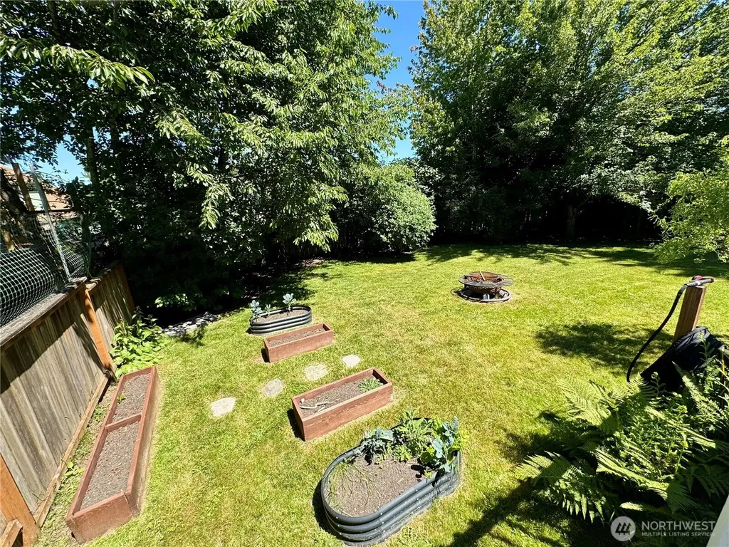 1326 Mcleod Road Bellingham WA 98226