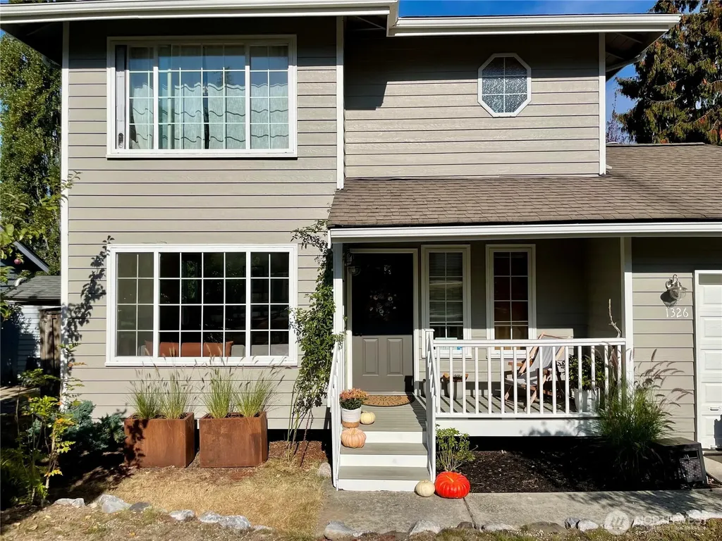 1326 Mcleod Road Bellingham WA 98226