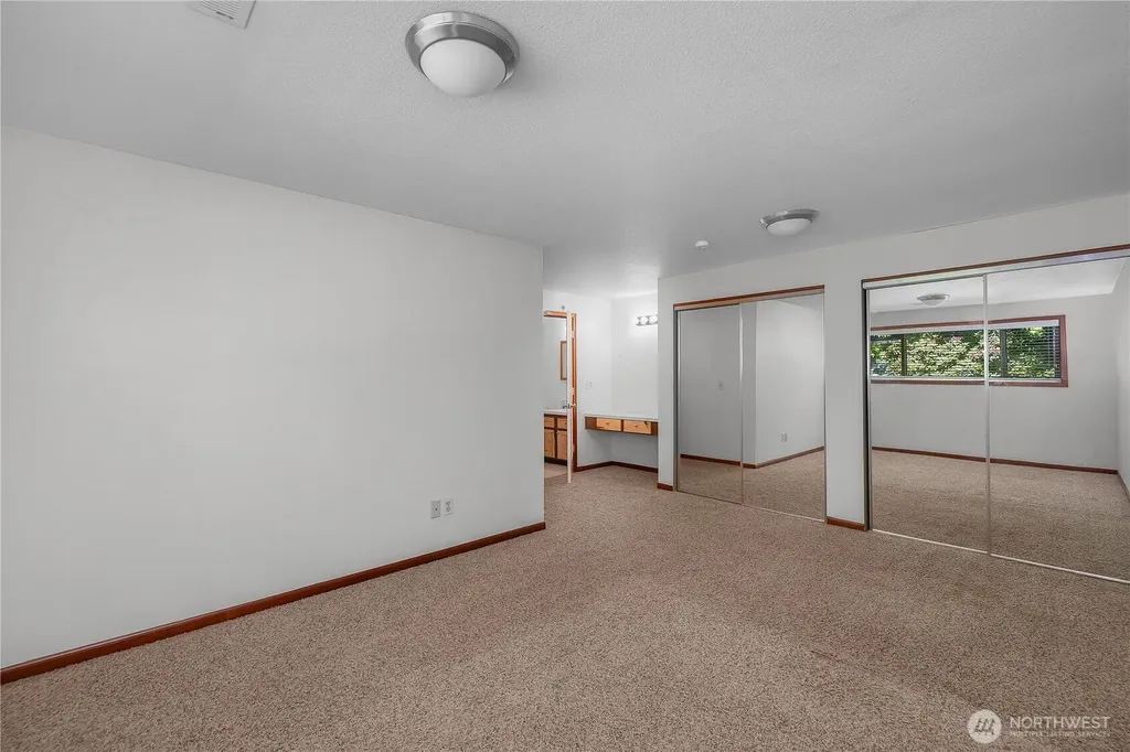 2015 8th Court SW Olympia WA 98502