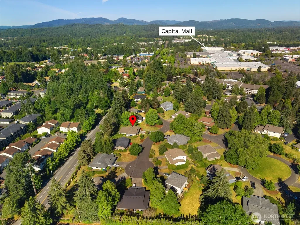 2015 8th Court SW Olympia WA 98502