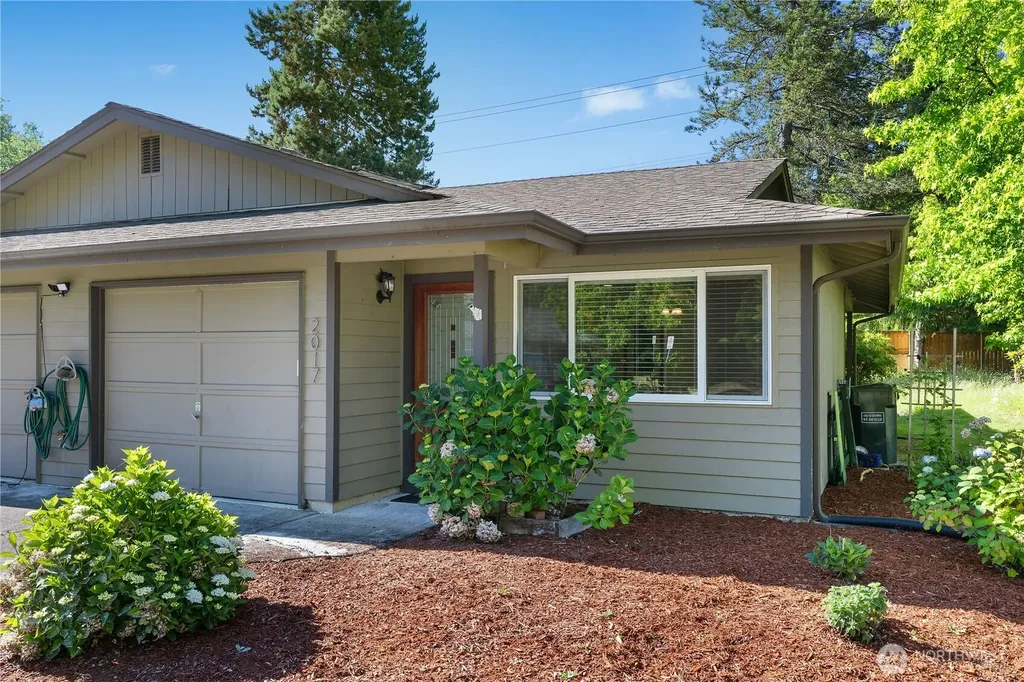 2015 8th Court SW Olympia WA 98502