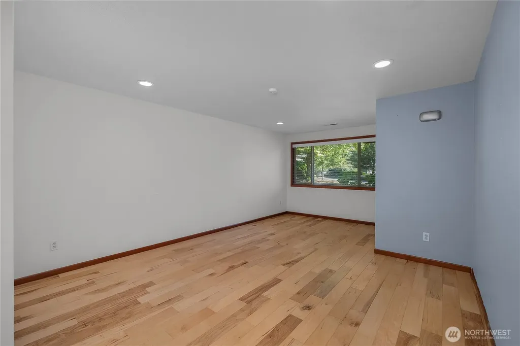 2015 8th Court SW Olympia WA 98502