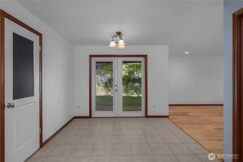 2015 8th Court SW Olympia WA 98502