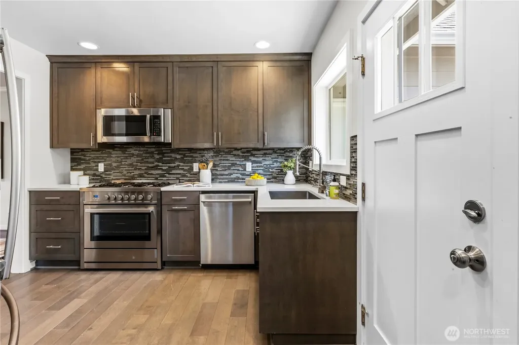 12309 80th Avenue NE Kirkland WA 98034
