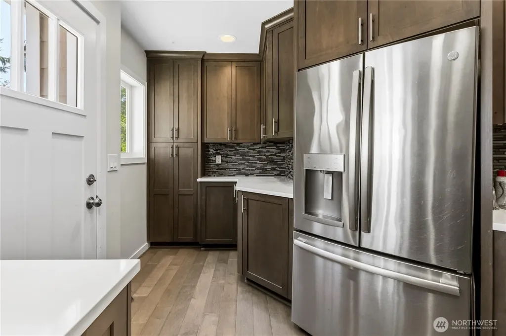 12309 80th Avenue NE Kirkland WA 98034