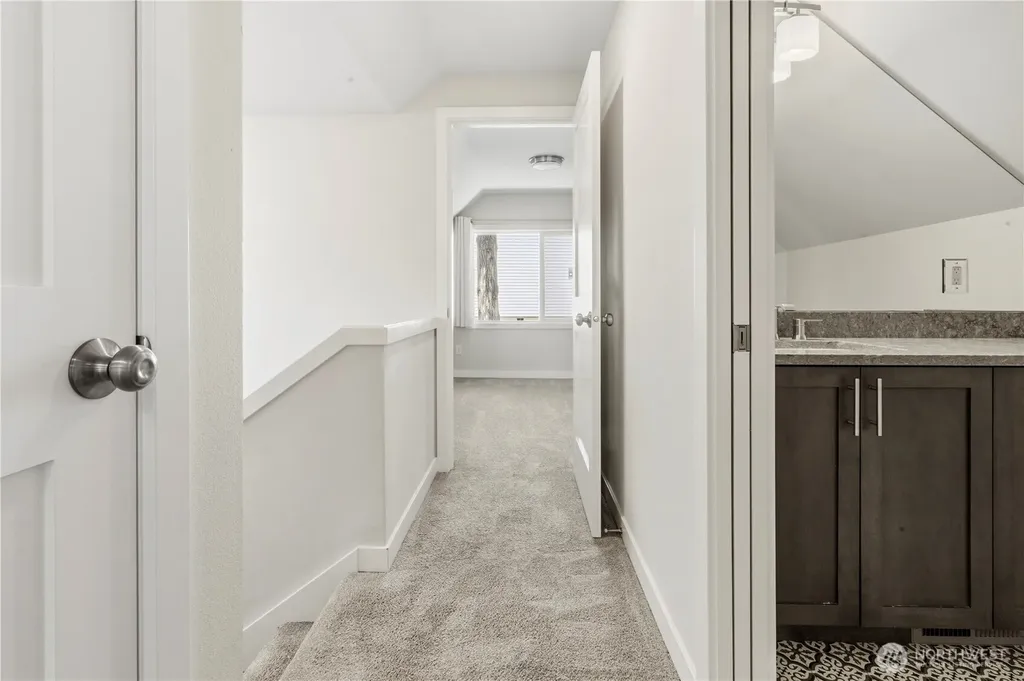 12309 80th Avenue NE Kirkland WA 98034