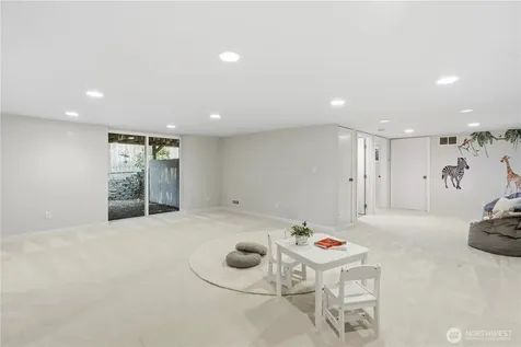 12309 80th Avenue NE Kirkland WA 98034